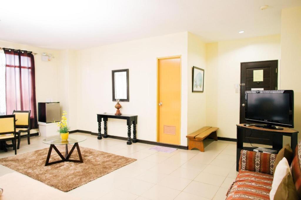 Ati-Atihan Festival Hotel Kalibo Ngoại thất bức ảnh